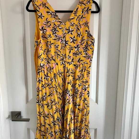 Yellow Banana Republic Dress - Picture 4 of 4